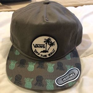 Grey Vans SnapBack
